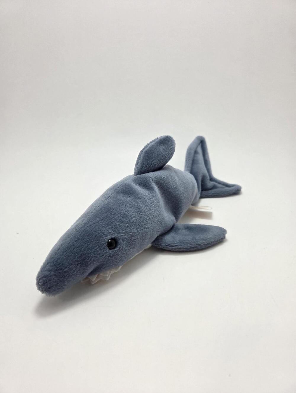Ty Beanie Baby “Crunch” the Shark (6 inch) No Hang Tag